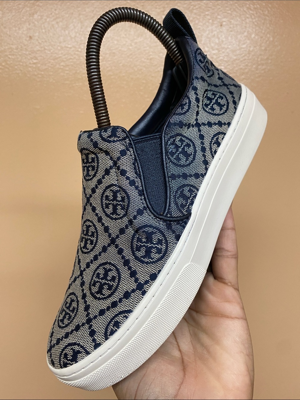 Tory Burch T Monogram Women’s Slip On Sneakers Size 6.5M 87321-448 - Picture 10 of 17